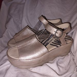 Fly London Bano Blush leather platform sandals. Sz 38